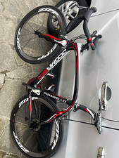Pinarello Dogma 60.1 Carbon Fibre Road Bike 700C 60cm Caliper Black/Red