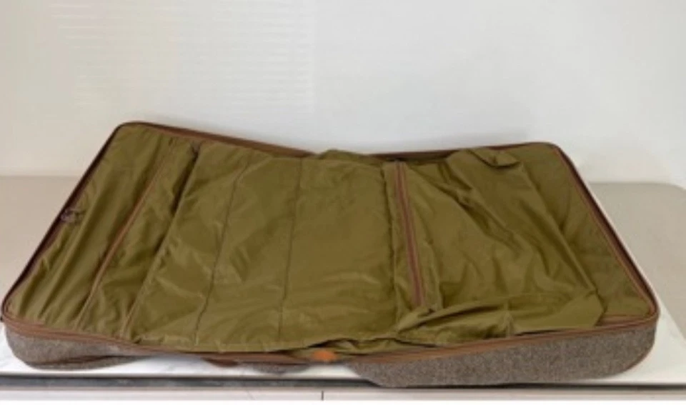 Vintage HARTMANN - Luggage Tweed/Leather Rolling Garment Bag- Beautiful Late 80s - Image 4 of 4