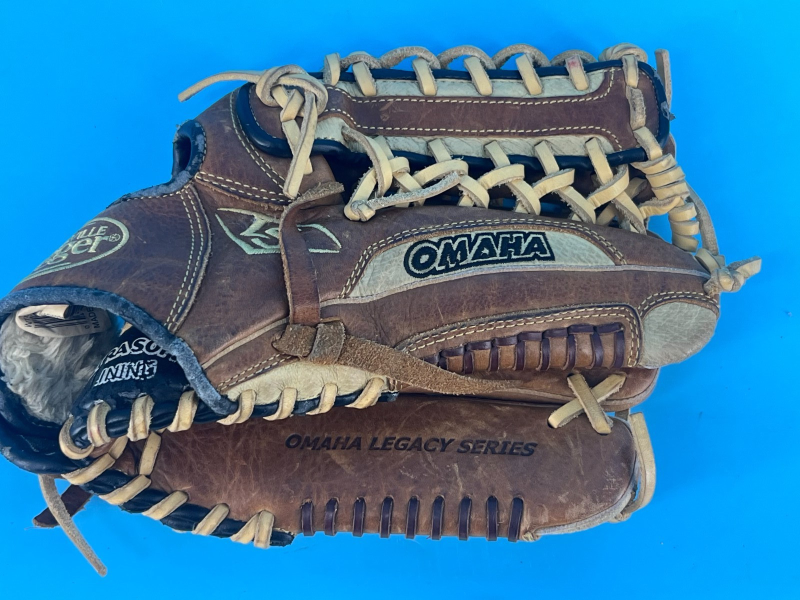Omaha Legacy Series - Rht 12.75 Trapeze Web