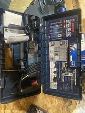 BOSCH 11255VSR Bulldog Xtreme 8 Amp Variable Speed SDS-+ Concrete Rotary Hammer