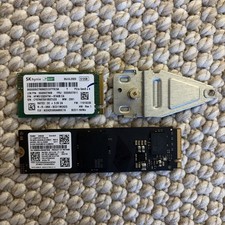 Lot Of 2 SSD: 256GB Samsung MZVL4256HBJD-00BH1, 512GB SKHynix HFM512GDHTNI-87AOB