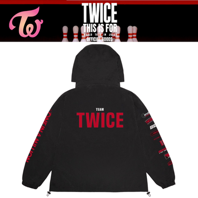 TWICE THIS IS FOR WORLD TOUR ウィンドブレーカーモモ TWICE THIS IS FOR WORLD TOUR IN JAPAN MUFG STADIUM WINDBREAKER