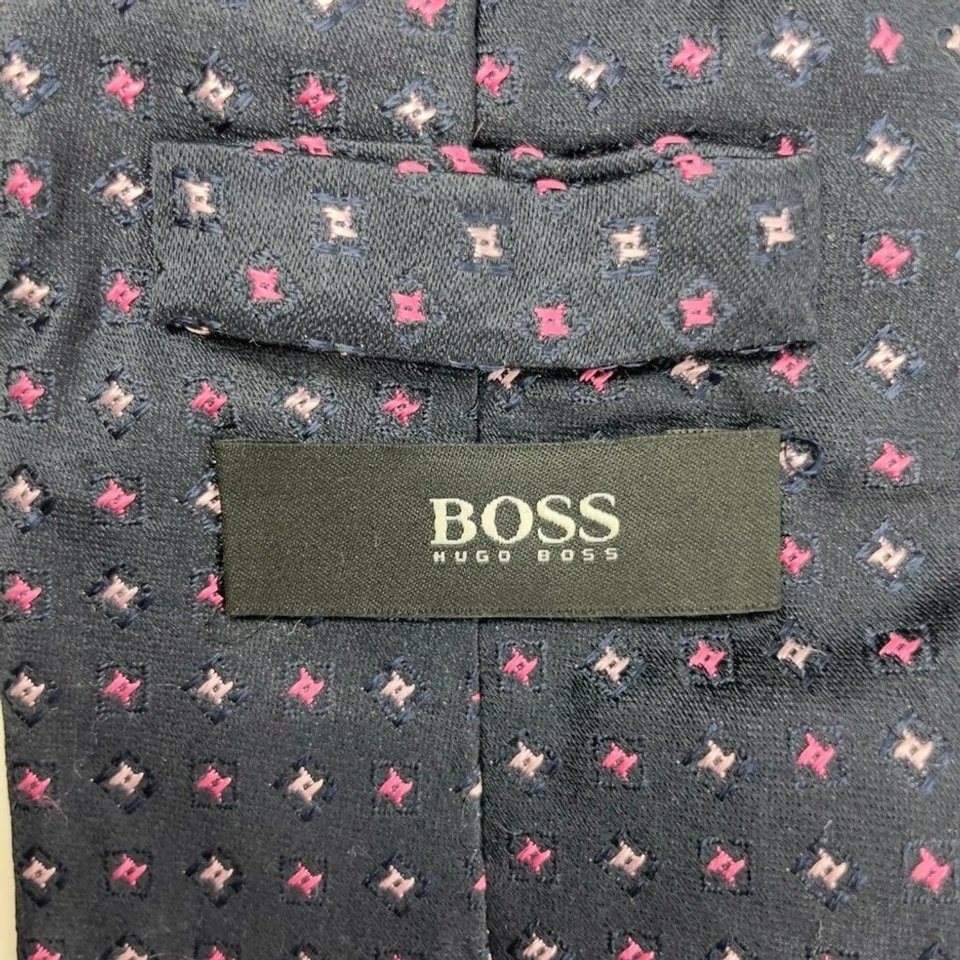 Gravata HUGO BOSS 100% SEDA feita na Itália vermelha branca e azul 3,75" - Imagem 2 de 3
