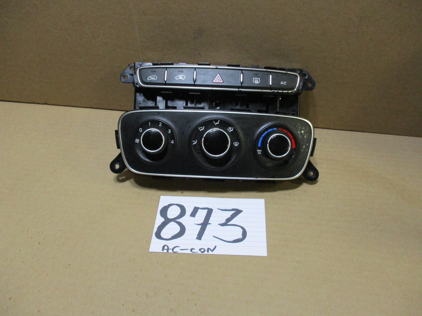 10 11 KIA Soul AC and Heater Control Used Stock #873-AC