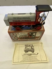 Vintage Die Cast Metal ERTL Collectibles 1910 Mack Texaco Tanker Coin Bank NIB