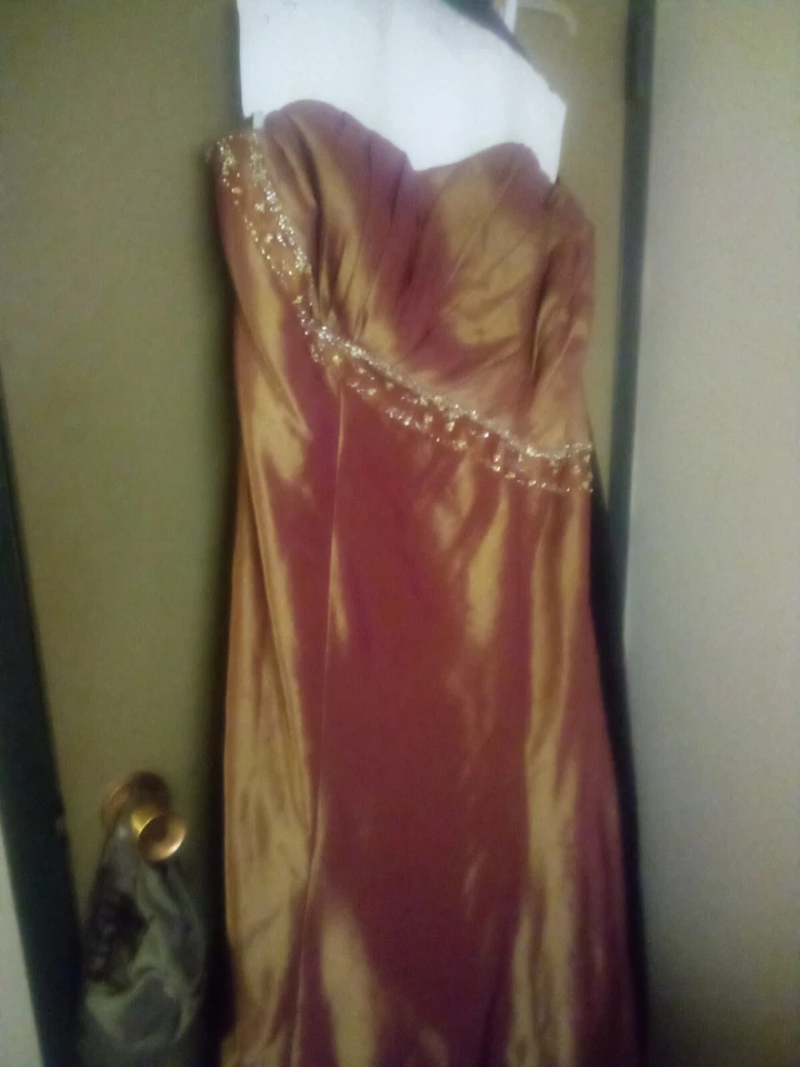Night Moves, Strapless Gold and Burgandy Ball Gown, Women's size 22W - Image 2 of 4