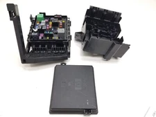 19-20 Buick Enclave Engine Harness Junction Block Fuse Box 84303341 Used OEM