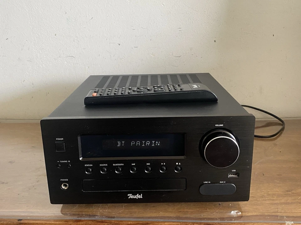 Teufel Kombo 42 CD-Receiver USB 2.1  Verstärker mit Bluetooth Adapter 