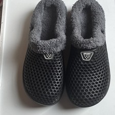 Black/Gray Slip-On Clog Slippers Faux Fur Lined Closed Toe EU 40 US 8