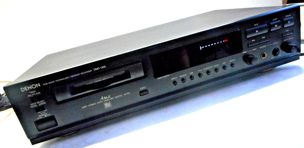 DENON DMD-1300 ミニディスクレコーダー MDレコーダー DENON DMD-1300 MINIDISC PLAYER - POWERS ON - PARTS OR NOT WORKING
