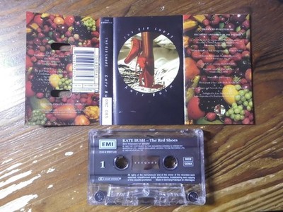 KATE BUSH MC: THE RED SHOES (EUROPE; EMI United Kingdom   TCEMD 1047)
