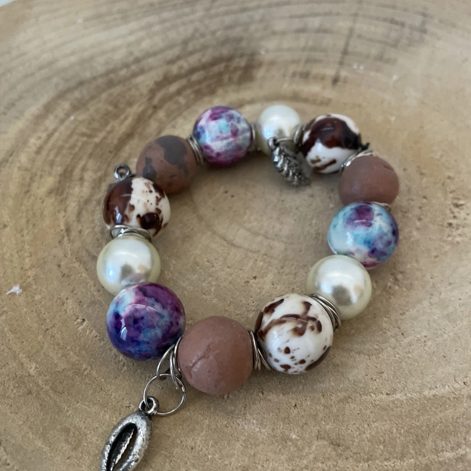 Armband mit Gummizug