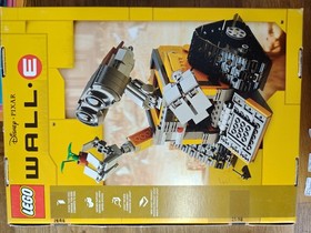 LEGO Ideas 21303 WALL E Disney Pixar Sealed Set 676 Pieces 2015 - Retired