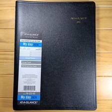 AT-A-GLANCE My Day 2026 Group Planner. 70-222-05 New.
