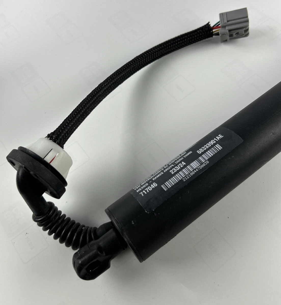 Genuine Mopar Lift-Gate Power Drive Assembly 68333901AE OEM photo 2