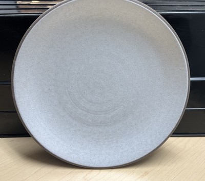 Jono Pandolfi 7  Coupe Bread Plate. Dark Brown/White. New
