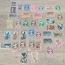 Lot de 39 timbres AEF - France Libre (Série de Londres & Surcharges) dont neufs
