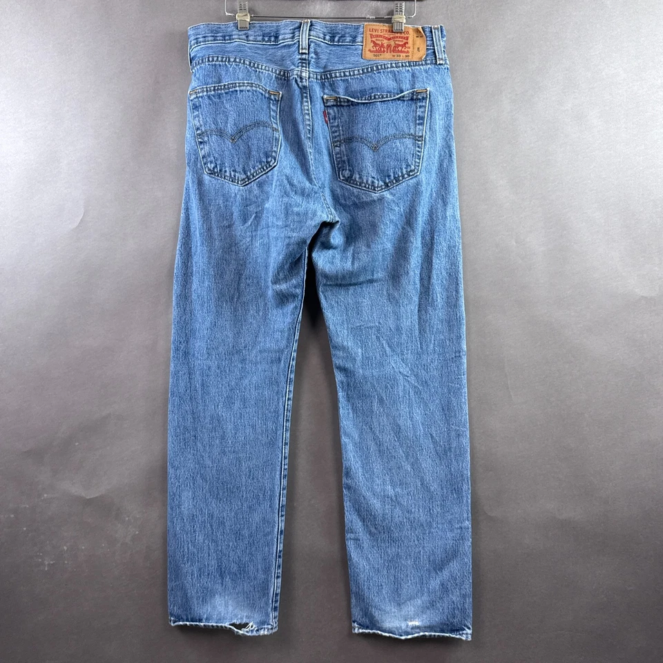 Мужские джинсы Levis 501 34x30 синие джинсовые брюки на пуговицах прямые рабочая одежда выцветшие - Изображение 4 из 4