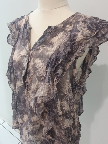 WITCHERY Size 14 Grey Cream Silk Blend Ruffle Top - Picture 3 of 6