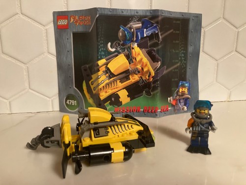 LEGO Alpha Team: Alpha Team Sub-Surface Scooter (4791) - Picture 2 of 4