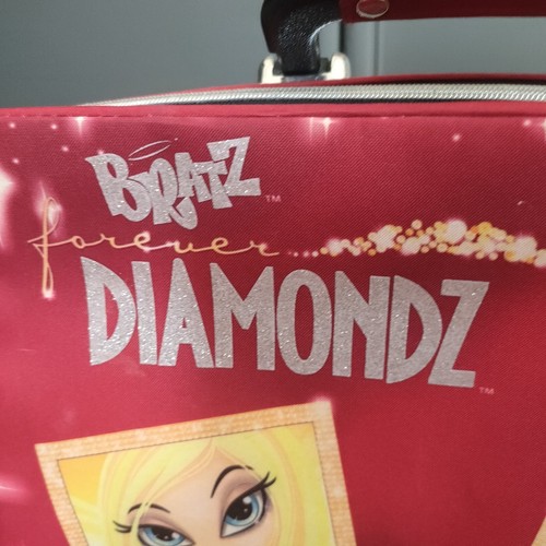 Vintage Y2K Bratz Forever Diamondz 8 Doll Carry Case Storage Travel Bag Y2K - Picture 5 of 12