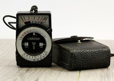 Vintage Soviet Leningrad 7 Light Meter/Exposure Meter w/ Case Made in USSR