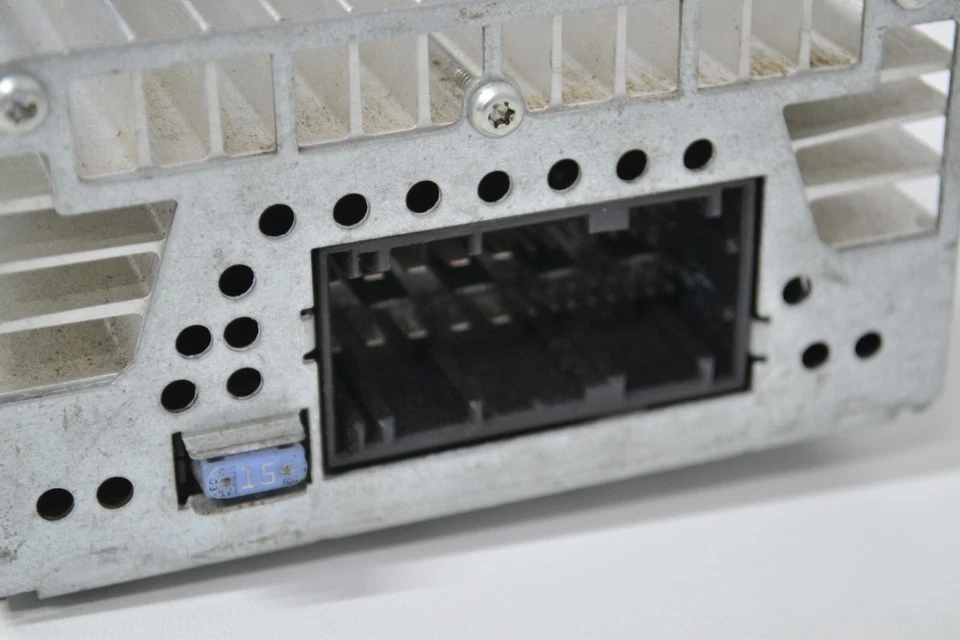 BMW Serie 5 E60 E61 9198762 HiFi Sistema de Sonido Amplificador - Imagen 2 de 3