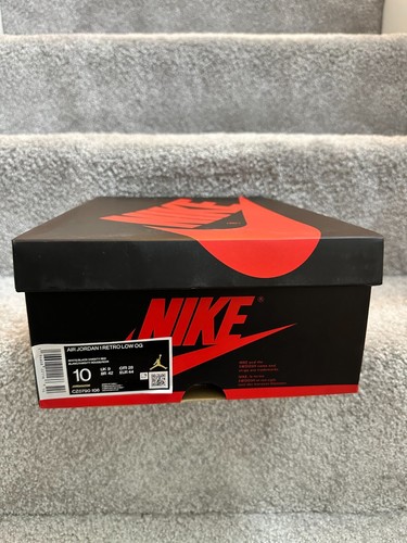 DS Nike Air Jordan 1 Retro Low OG punta nera UK9 US10 EUR44 Royal Bred Chicago - Foto 5 di 5