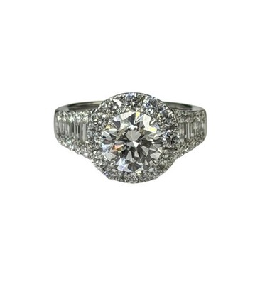 Natürlicher runder Brillant Halo Solitär Diamant Ring GIA zertifiziert 18kt