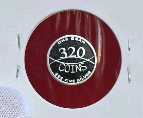 ALIEN 👽 - 1 Gram .999 Fine Pure Silver Bullion Colorized Mini Bar Round Coin - Picture 2 of 2