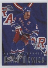1996-97 Leaf Sweaters Away 4172/5000 Mark Messier #8 HOF a7n