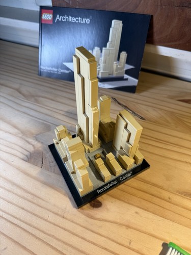 LEGO Architecture: Rockefeller Center (21007) Neu mit Anleitung ohne Karton - Bild 2 von 9