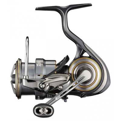 Daiwa 21 Luvias Airity LT 2500 Japan Angelrolle High End Spinnrolle