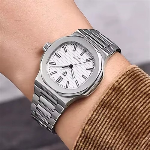 Orologio Uomo Automatico 40MM PAGANI DESIGN Subacqueo Impermeabile Zaffiro Inox NUOVO - Foto 2 di 9