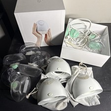 Elvie EP01 Electric Breast Pump 3 W/ Accessories READ