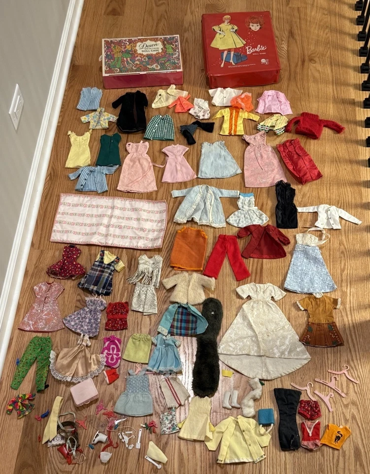 Vintage Barbie Clothes Lot 1960s w/ Outfits, Accessories & 2 Cases Mattel - Image 2 of 4
