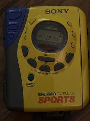 Sony Walkman WM-FS495 Sports TV/AM/FM Radio Auto Reverse Tape Parts-Repair P7