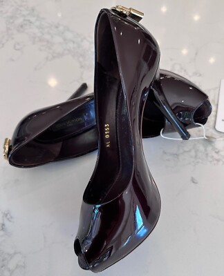 LOUIS VUITTON Padlock Vernis Amarante Patent Leather Oh Really