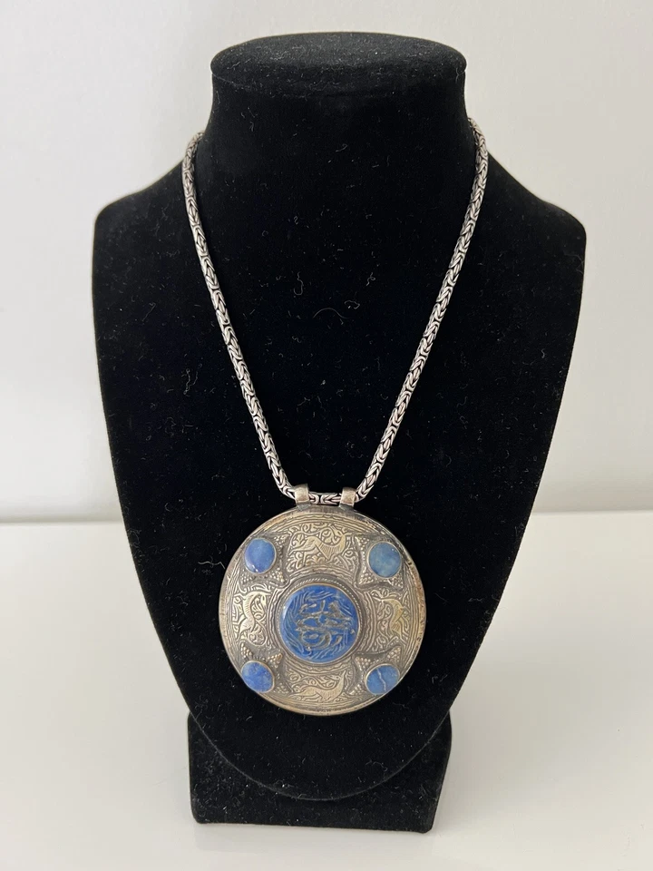 复古中东硬币金属银大号吊坠,蓝色宝石 — 第 2/4 张图片