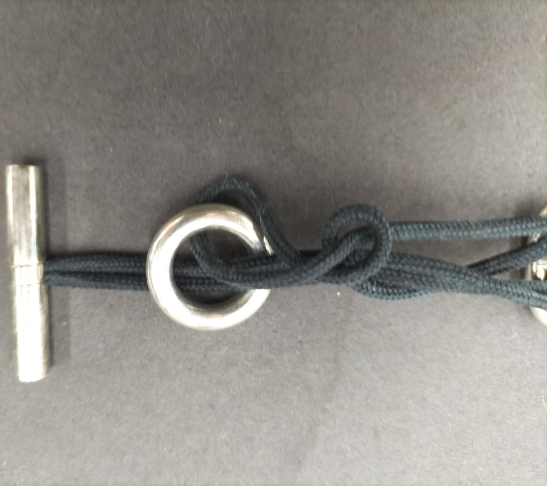 Picture 4 of 5