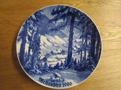 DDR Weihnachtsteller 1986, Porzellan, Kobalt, 19 cm Durchmesser
