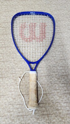WILSON  SUPER  HIGH BEAM 10  71/2 ,Circumference 41/2 , TENNIS RACKET.