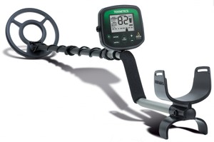 Teknetics-Delta-4000-Metal-detector-with-8-034-round-concentric-waterproof-coil