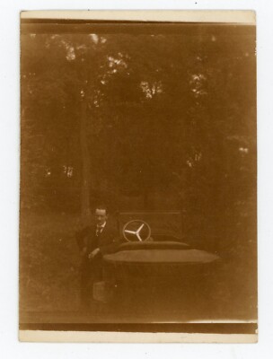 PHOTO SNAPSHOT, rear car old tacot car steering wheel men chic