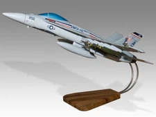 McDonnell Douglas F18 United States Marine Corps USMC Desk Wood Model Large 1/48