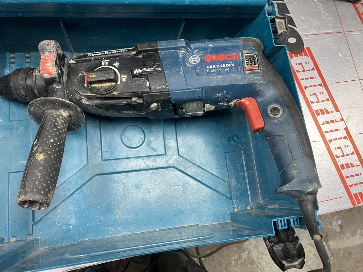 Bosch 850w hammer drill deals