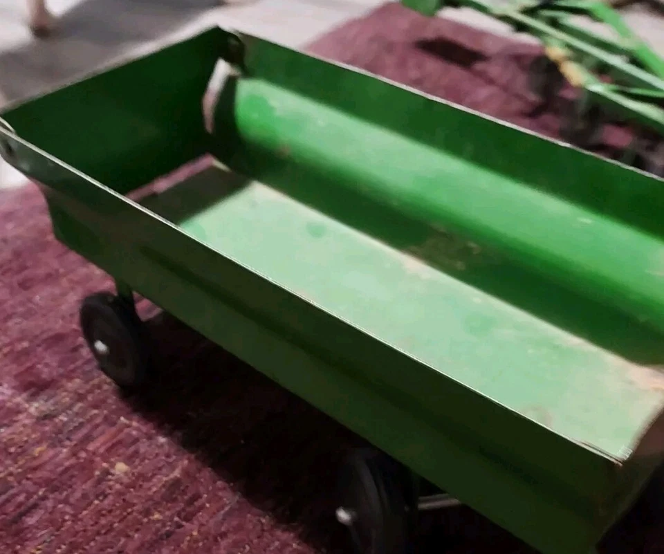 Remolque de grano agrícola Ertl John Deere vintage vagón verde de metal Foto 2 de 2
