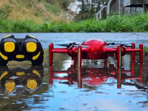 Micro RC Drone LED Messaggio Principianti 2.4G Telecomando 360 Flip Stunt REGALO UK - Foto 6 di 24