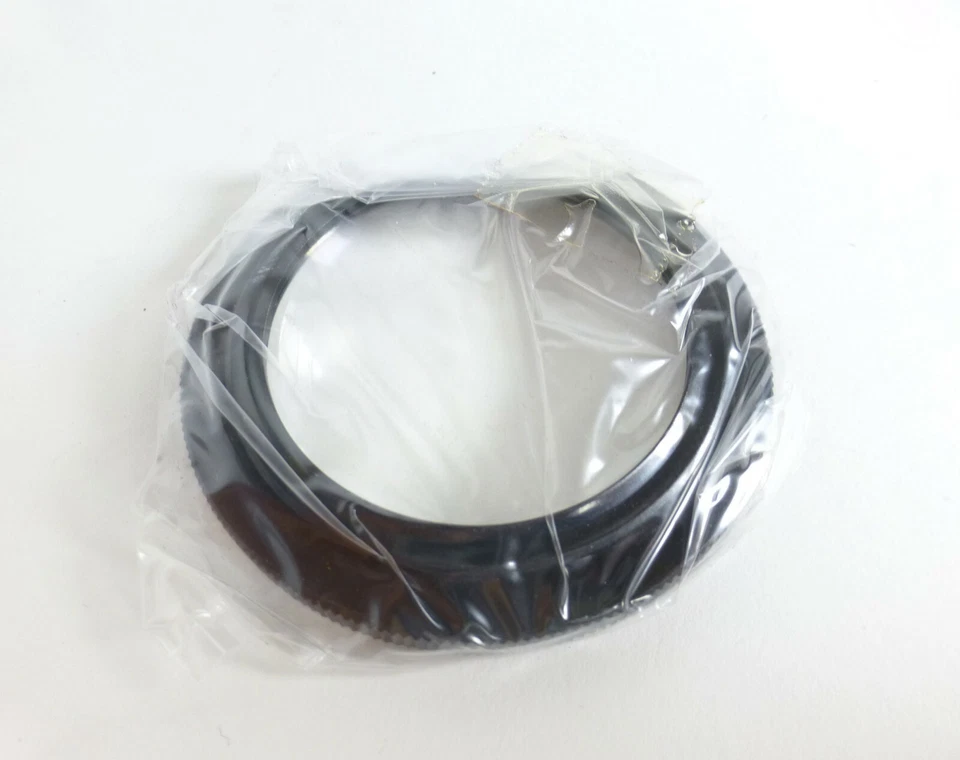 Vivitar Macro Adapter +10 48mm Optical Glass filter w/Leather case and Box - Image 3 of 4