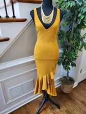 Fashion Nova Women's Yellow Ruffle Sleeveless V-Neck Knee Length Dress Size S